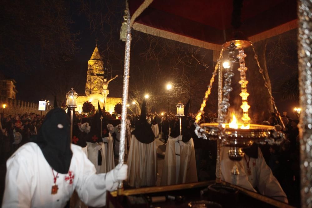 Procesión de Jueves Santo en Gijón