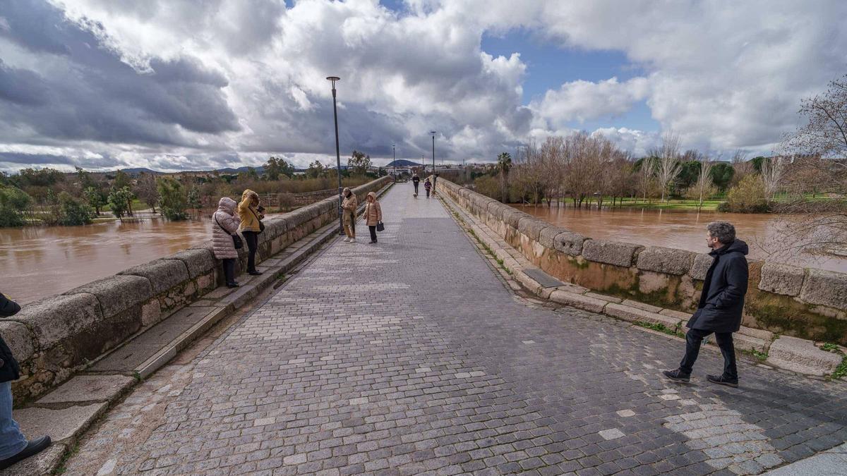 Video | El Guadiana y el Puente Romano de Mérida: belleza pura