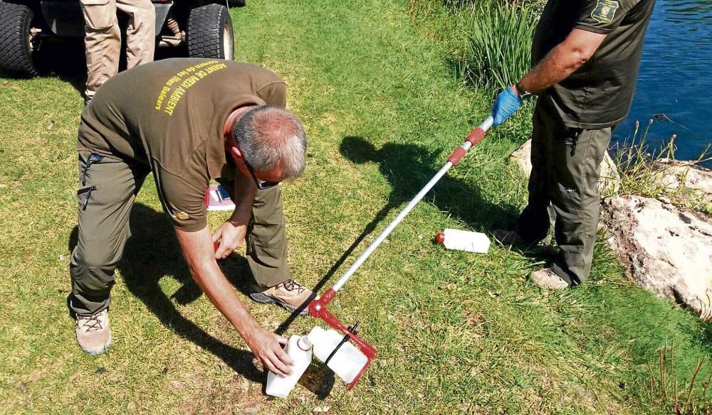 Agentes de Medio Ambiente localizan  diez pozos ilegales  en campos de golf que riegan con agua potable