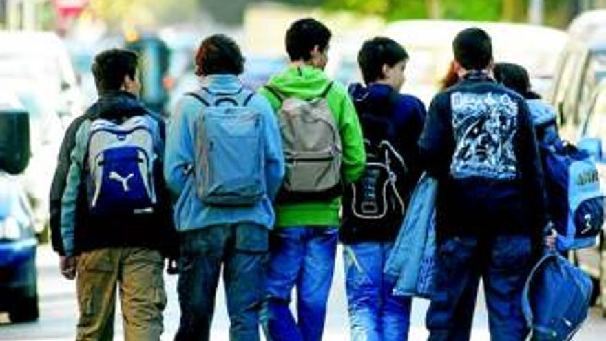 Un equipo de psicólogos previene el acoso y el rechazo en cinco colegios cacereños