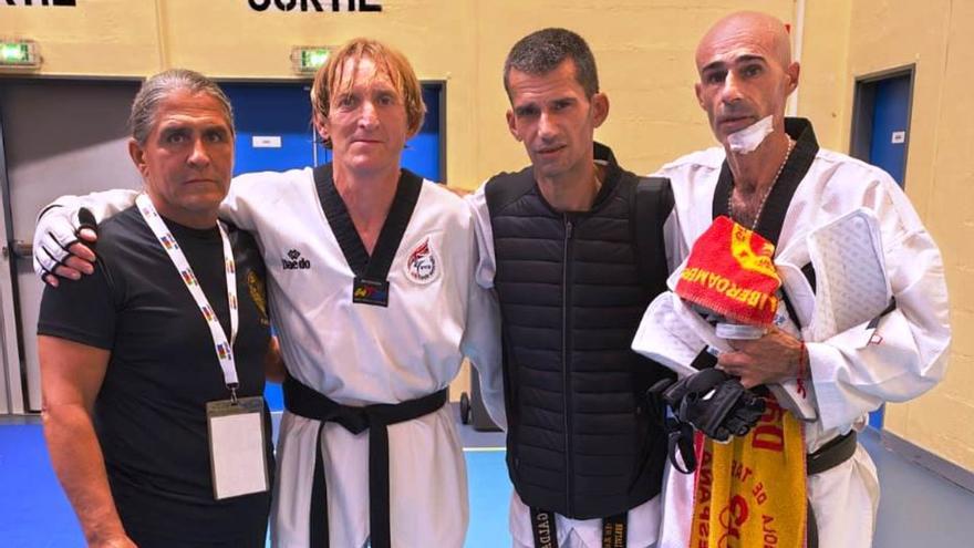 El Kim Gáldar participa en el Europeo Master de Taekwondo celebrado en Francia