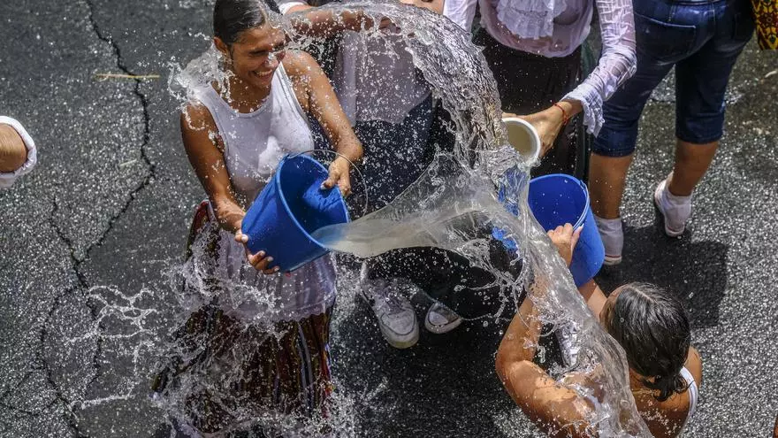 Traída del Agua en Lomo Magullo 2023