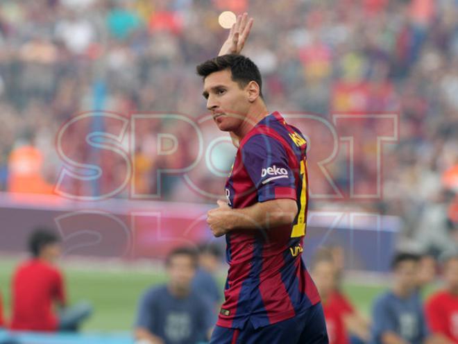 Aquí tienes las mejores fotografías de la presentación del primer equipo ante la afición culé en el Gamper