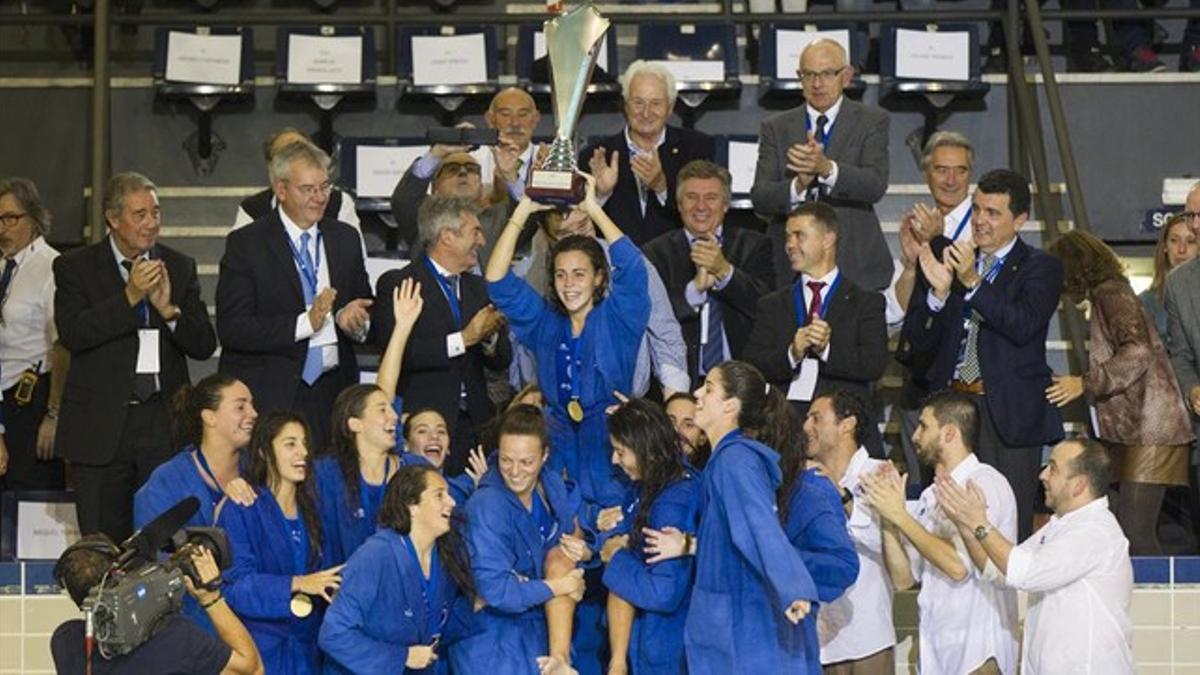 rpascualdeportes supercopa europa waterpolo ce sabadell fo141121214501