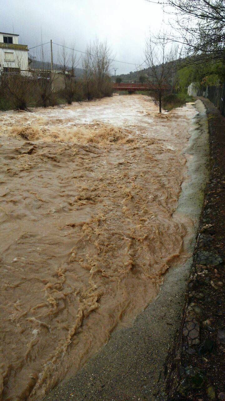 Nueva crecida de los ríos en Aragón