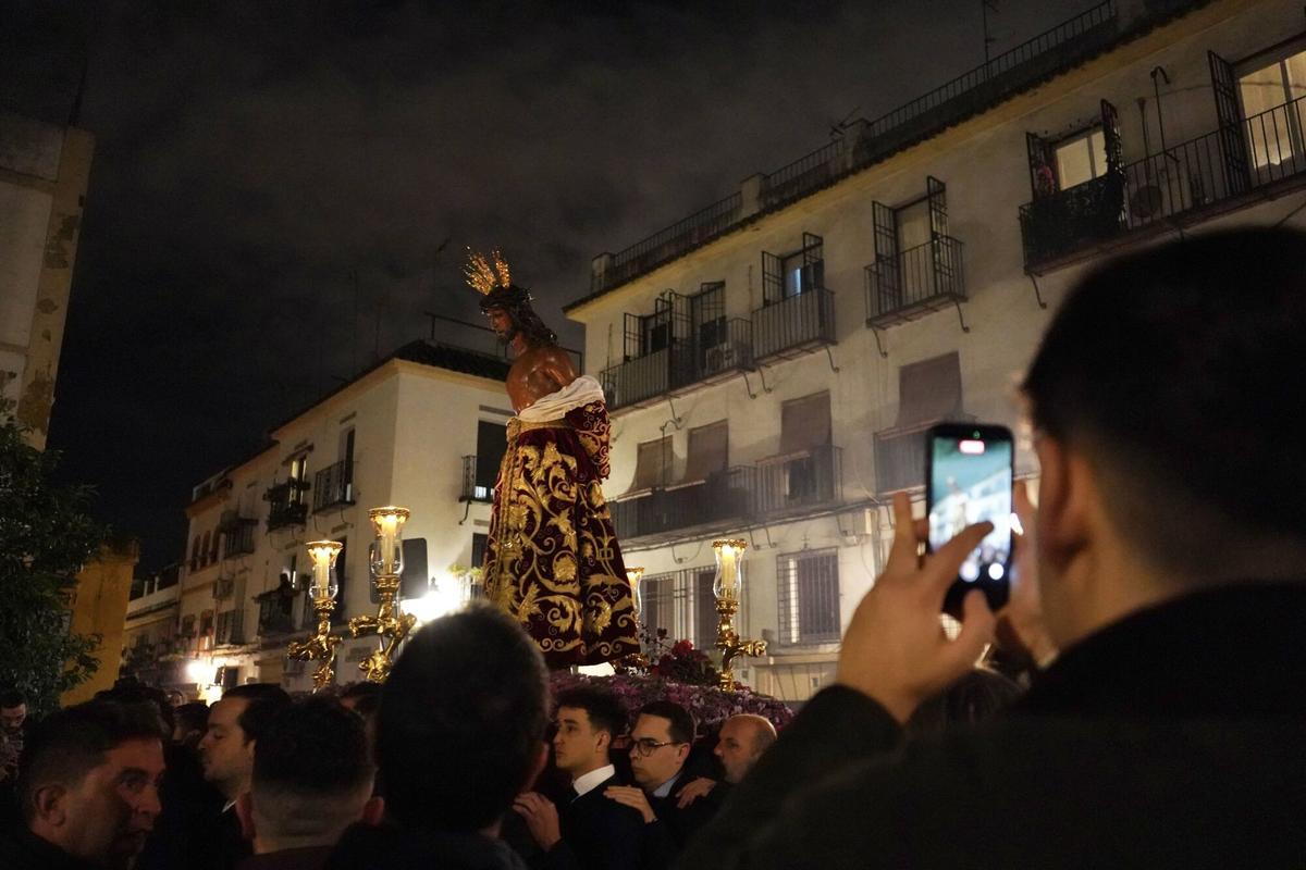 El vía crucis de Jesús de las Penas, en imágenes El vía crucis de Jesús de las Penas, en imágenes