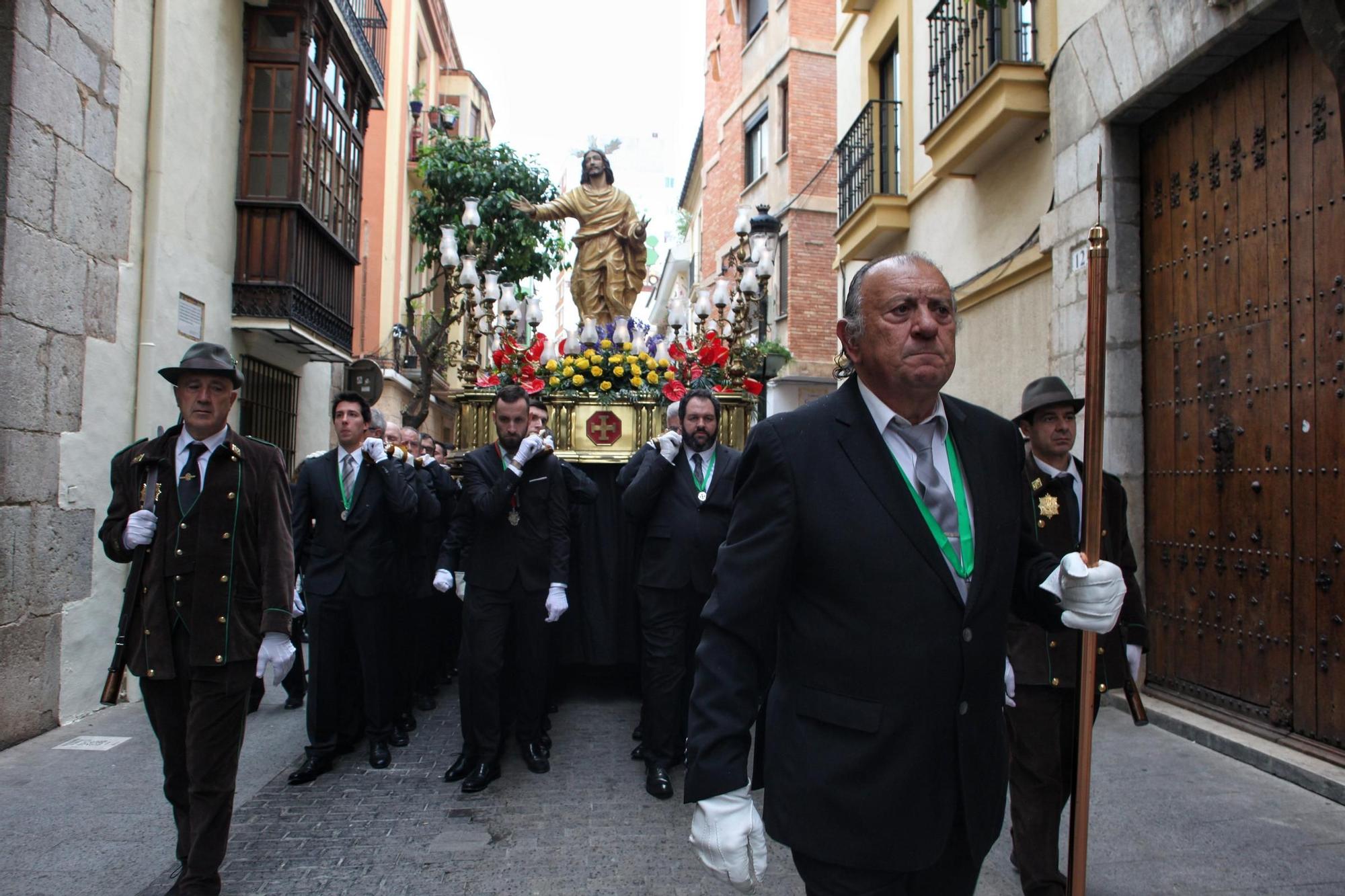 Emocionante procesión del Encuentro en Castelló en la mañana del Domingo de Resurrección