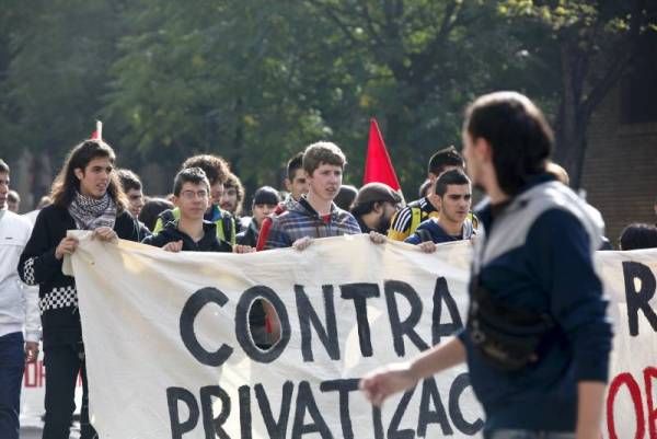 Fotogalería de la protesta en defensa de la Educación Pública