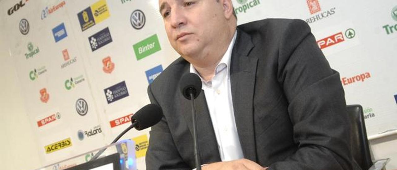 Miguel Ángel Ramírez, presidente de la UD Las Palmas, en la sala de prensa del Estadio de Gran Canaria.