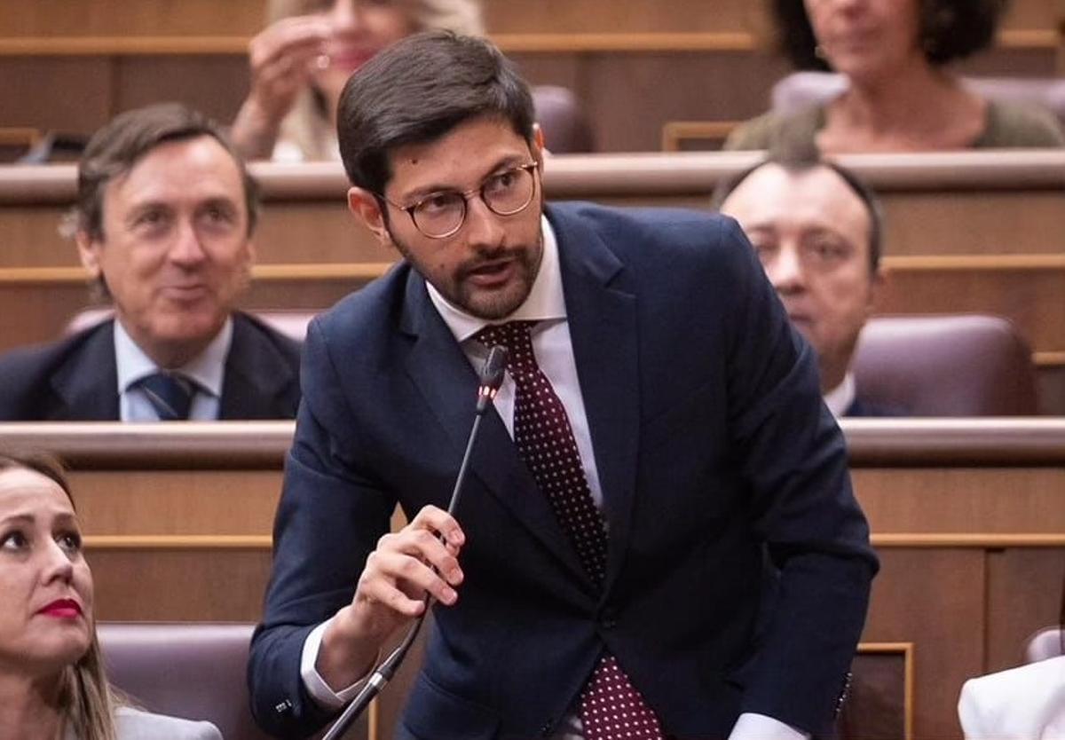 El diputado Bayón en el Congreso de los Diputados.