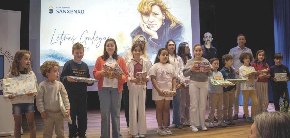 Premiados no Certame Literario Os Picariños de Sanxenxo. | FDV