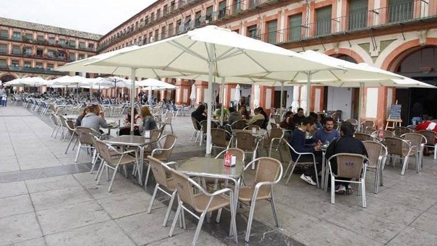 La ordenación de los veladores será a puerta cerrada