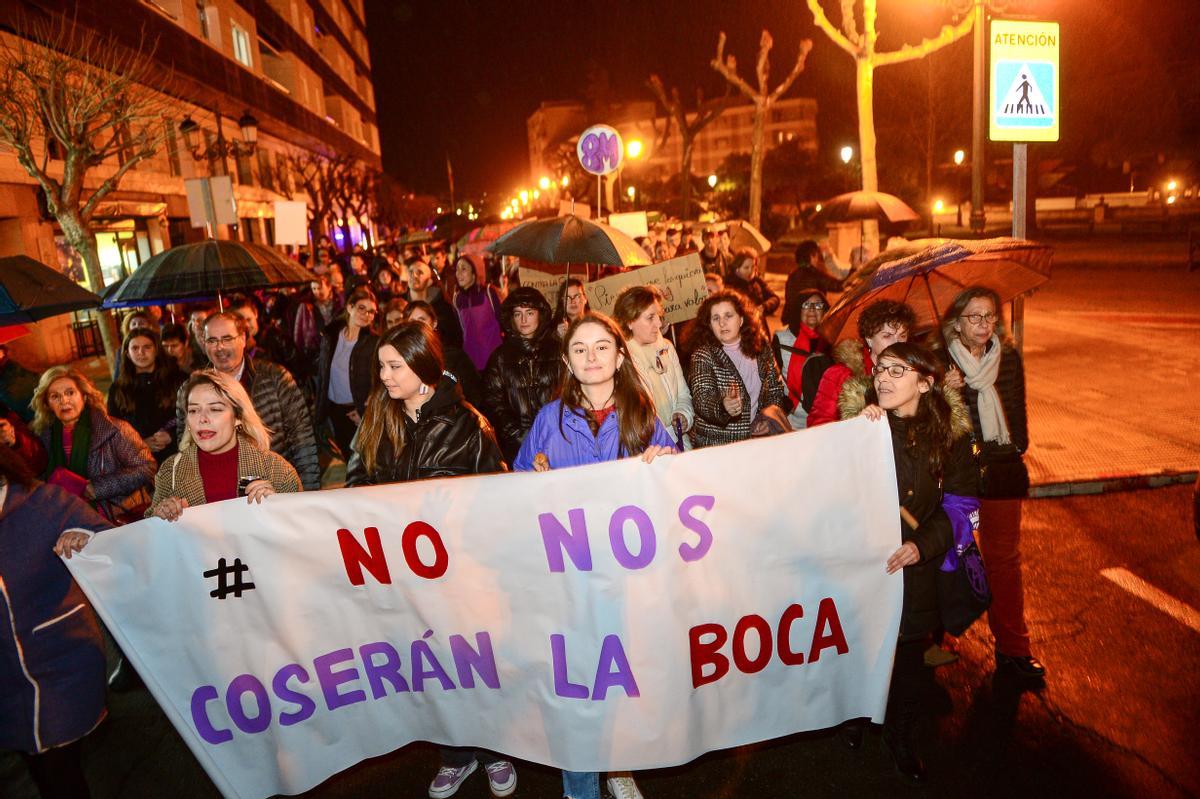 Una de las pancartas de la manifestación en Plasencia