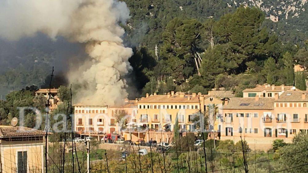 Incendio en una casa de la antigua fábrica de tejidos de Bunyola