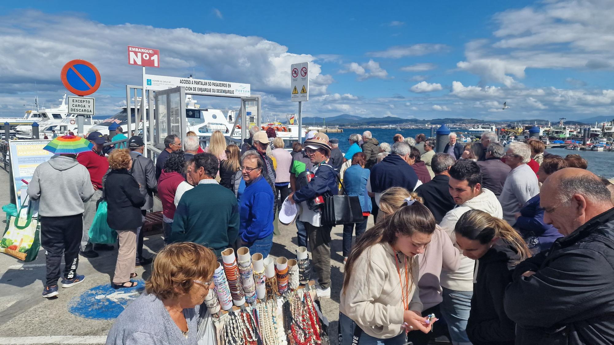 El tirón de los barcos de pasaje de O Grove también se nota en septiembre