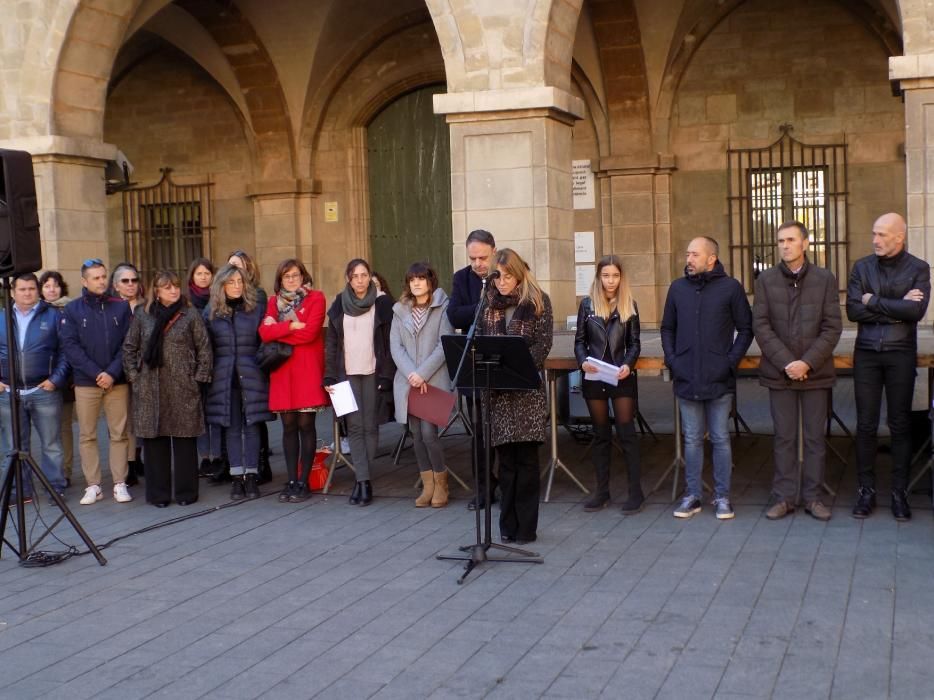 Acte institucional contra la violència masclista a Manresa