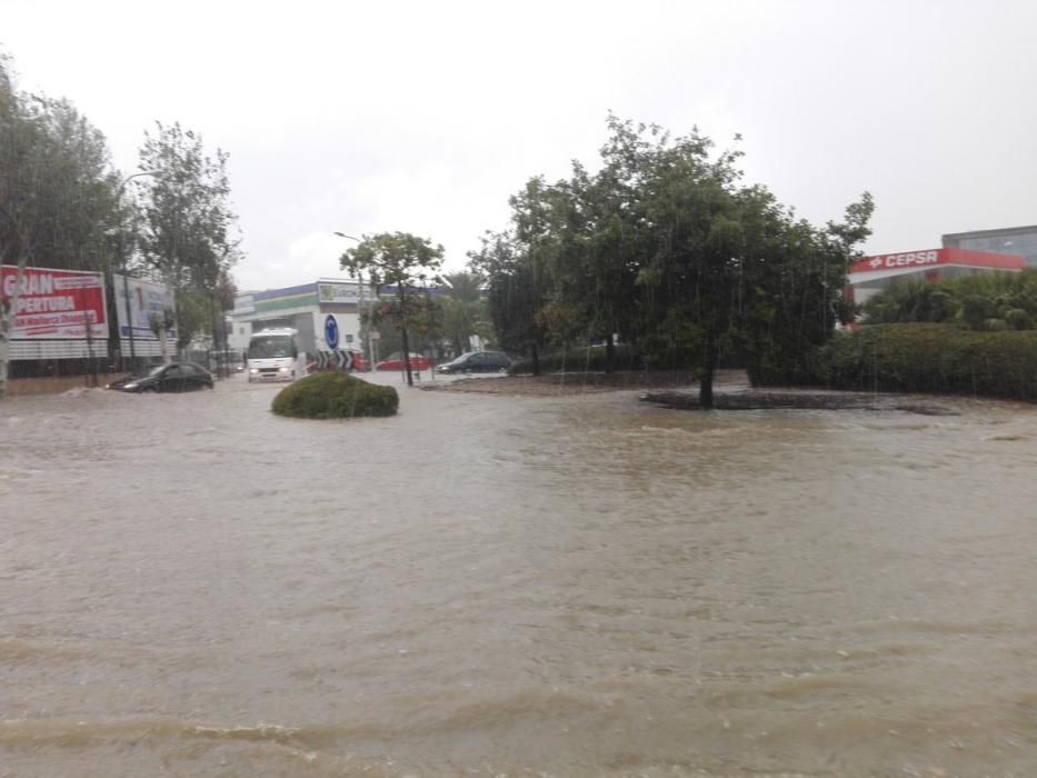 Las fuertes lluvias provocan problemas de circulación en Mallorca