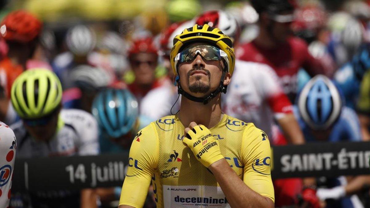 Alaphillipe, líder de la general en el Tour