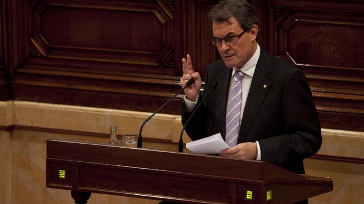Artur Mas durante la sesión de control del Govern