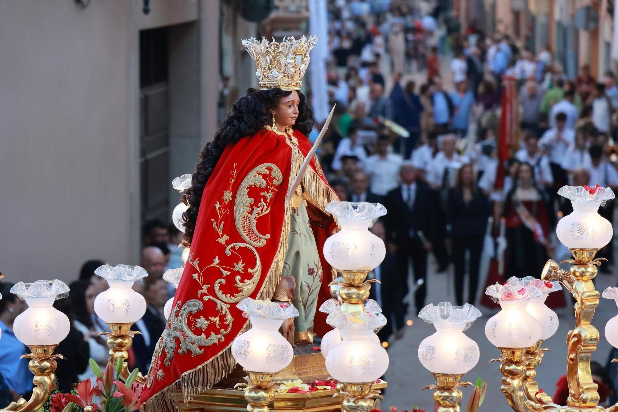 Procesión en honor a Santa Quitèria en el día grande de las fiestas de Almassora