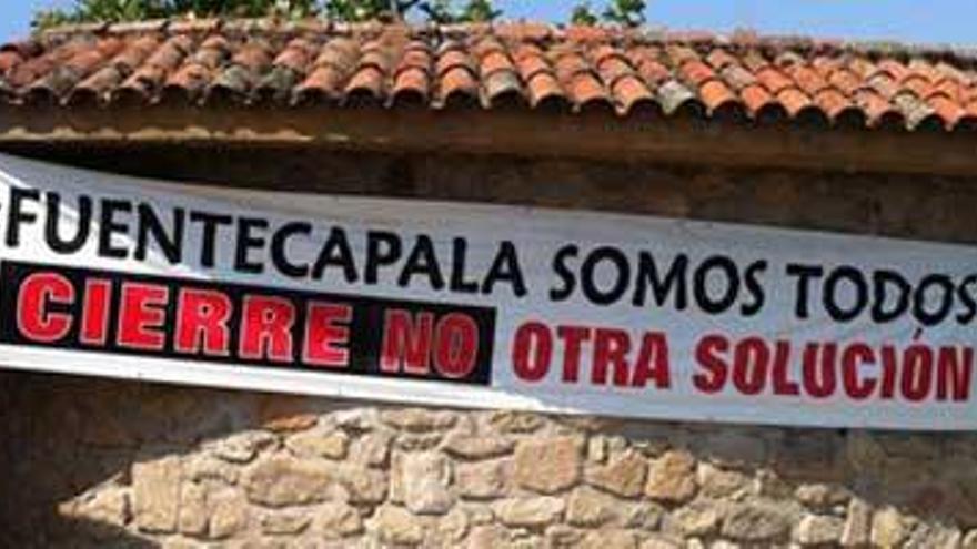 Fuentecapala rechaza mantener 95 de los 136 empleos como plantean los sindicatos