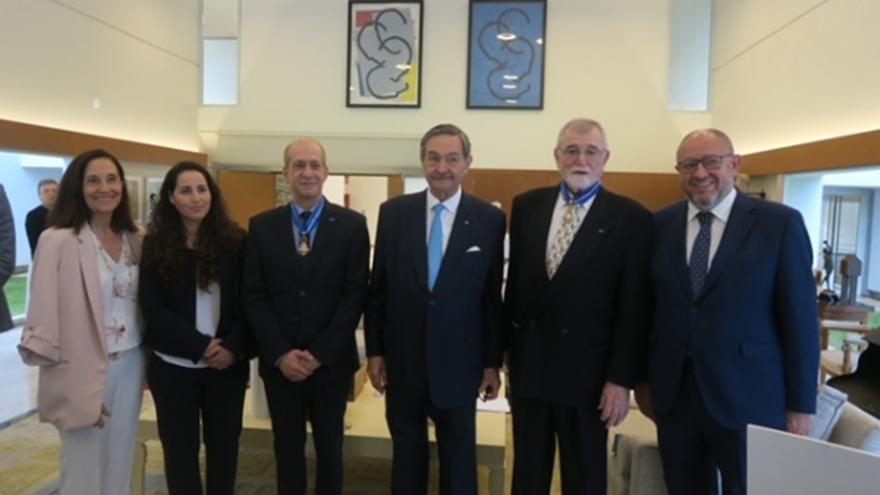 Roldán Nogueras y Torralbo,  a la derecha, junto a otras autoridades universitarias.