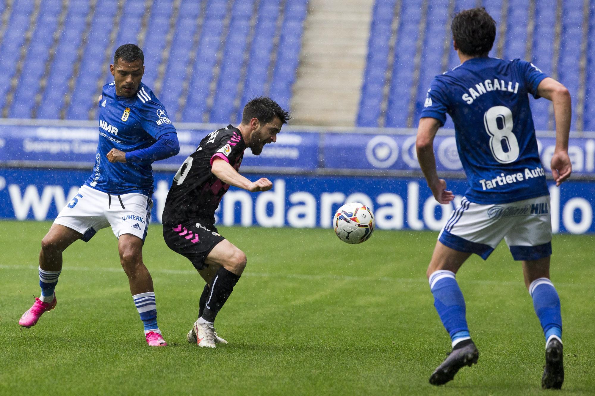 Real Oviedo - Sabadell, en imágenes