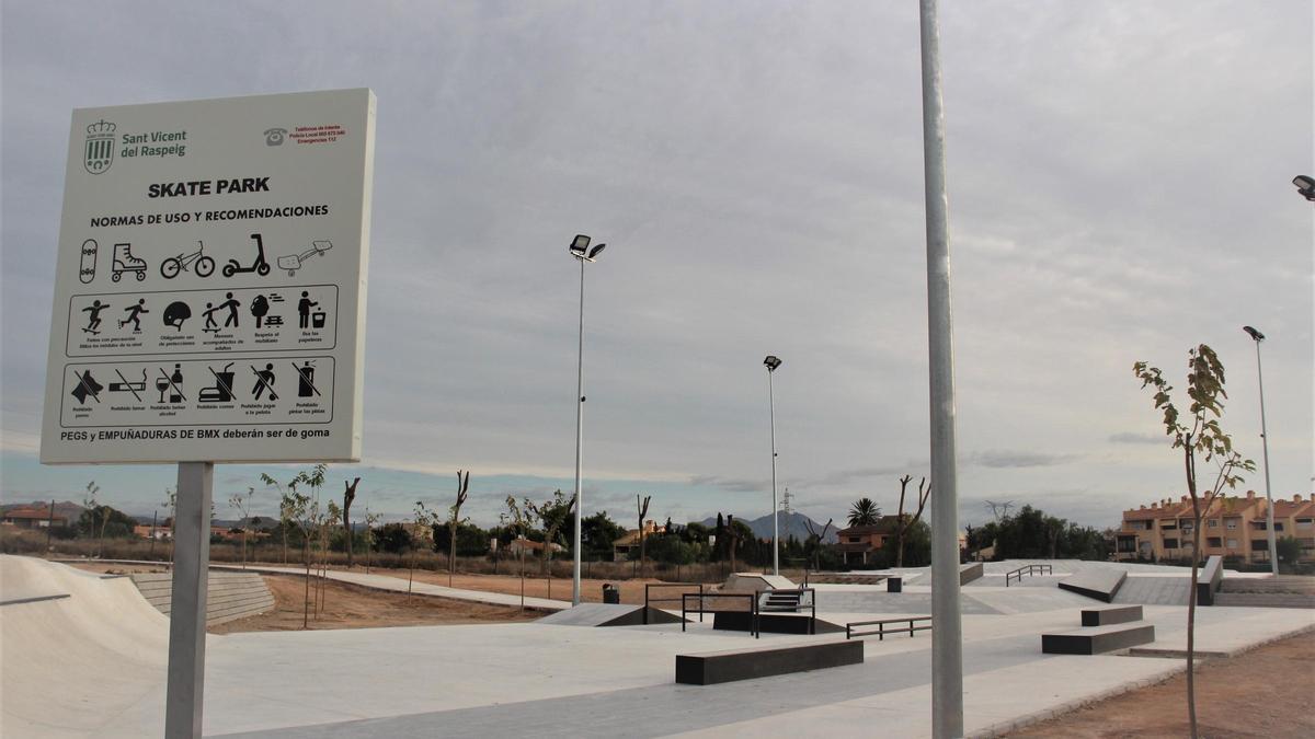 San Vicente cuenta ya con un nuevo skatepark.