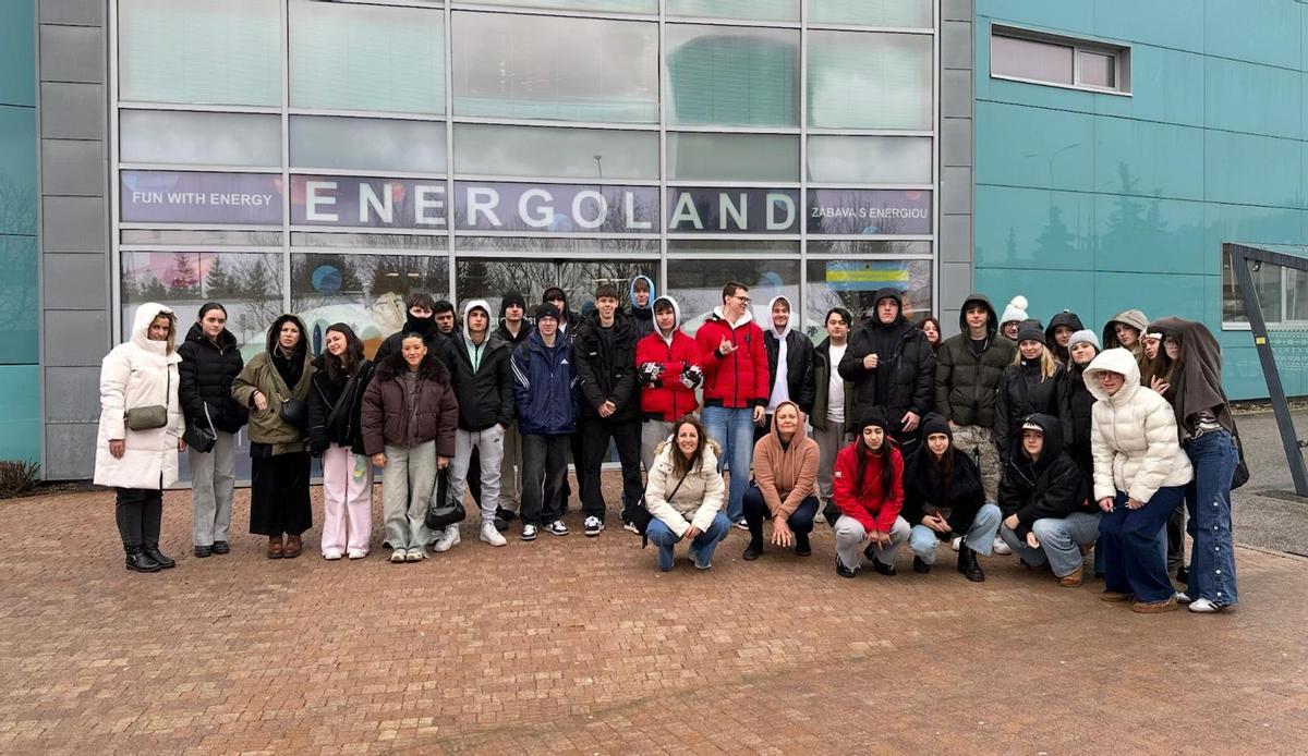 Alumnado de Comercio en la central nuclear Energoland Mochovce (Eslovaquia).