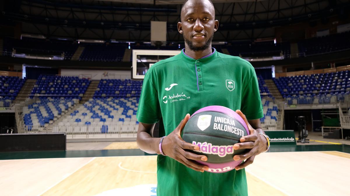 Ilimane Diop, el día de su presentación en el Carpena.