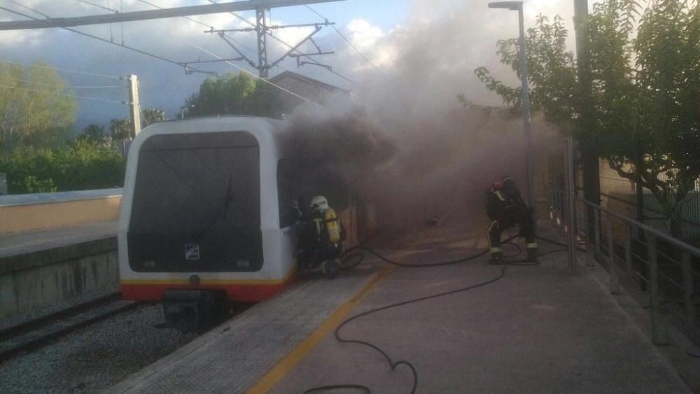 Se incendia un tren en la estación de Binissalem