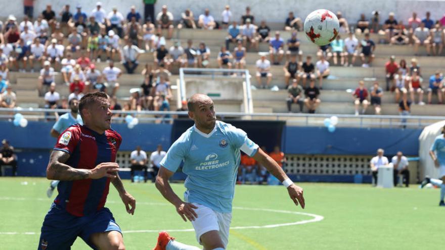 El Atlético Levante merece ganar, pero pierde en el 94