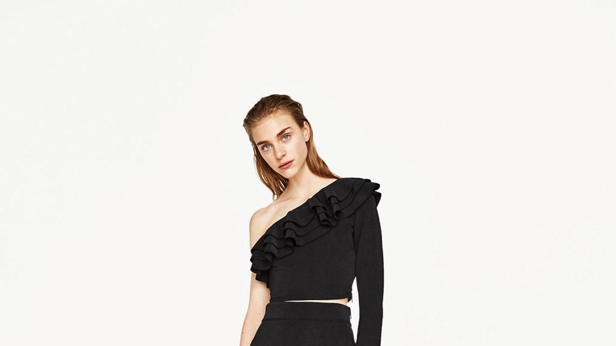 Zara tiene el conjunto para ser la invitada perfecta