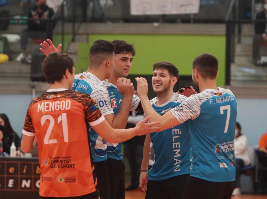 Final Superliga 2 Léleman Valencia - San Sadurniño