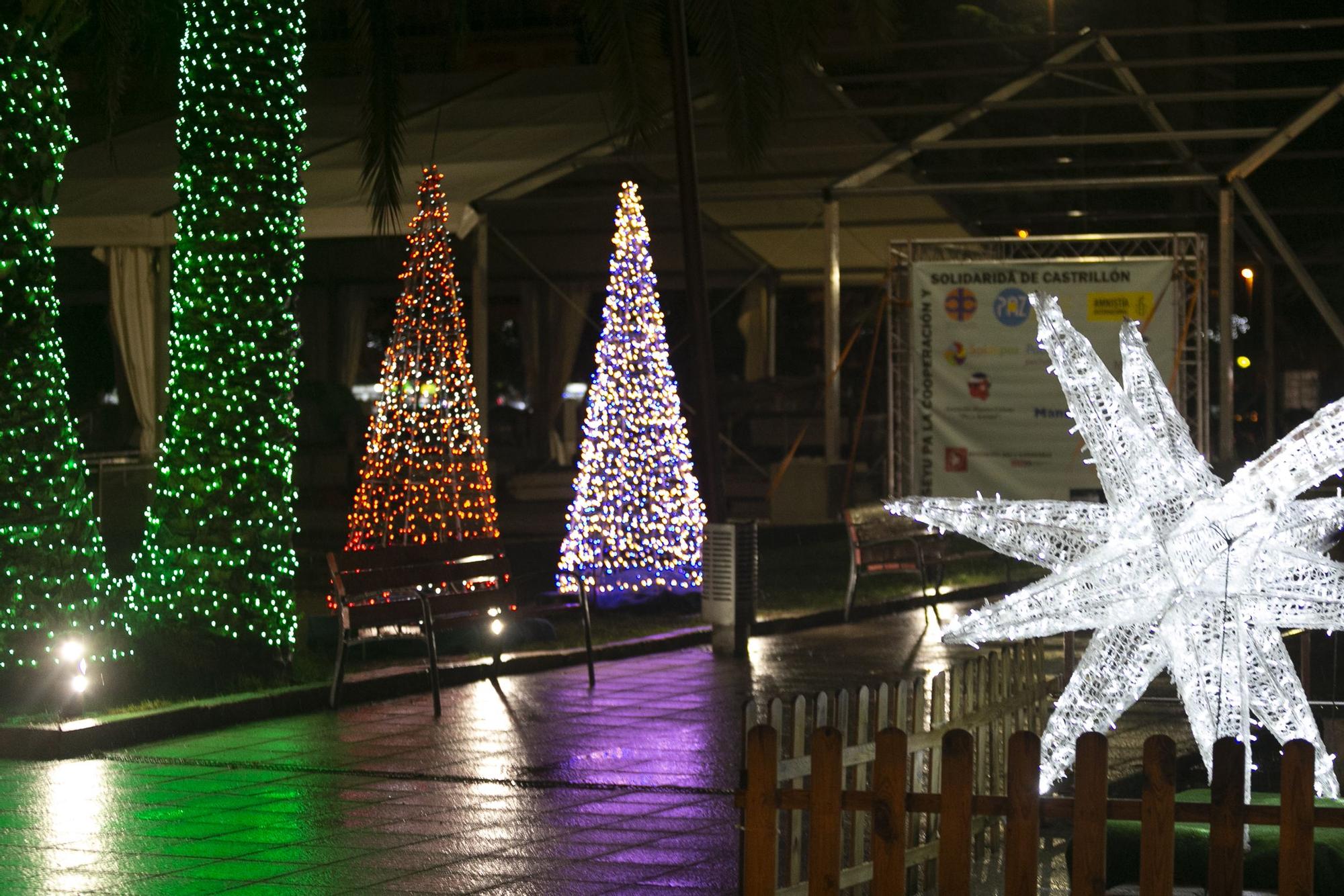 Encendido navideño en Piedras Blancas