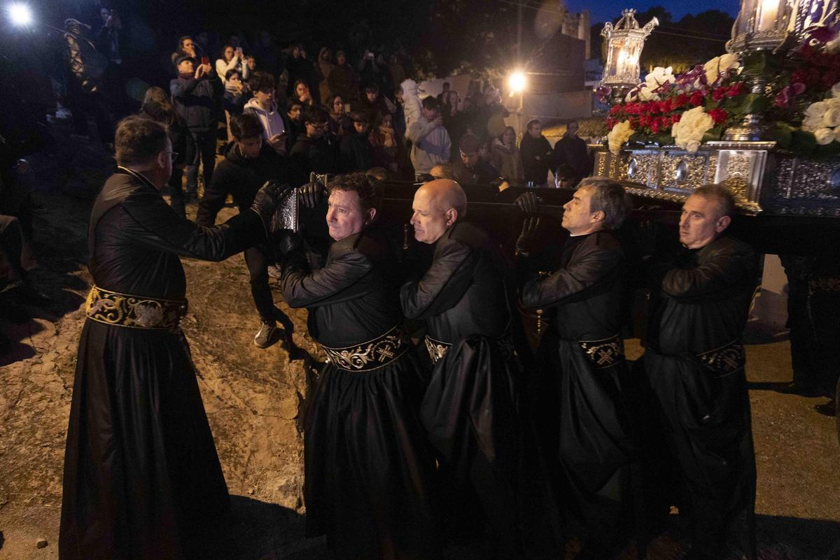 Los momentos más destacados del Viacrucis de la Semana Santa de Sagunt