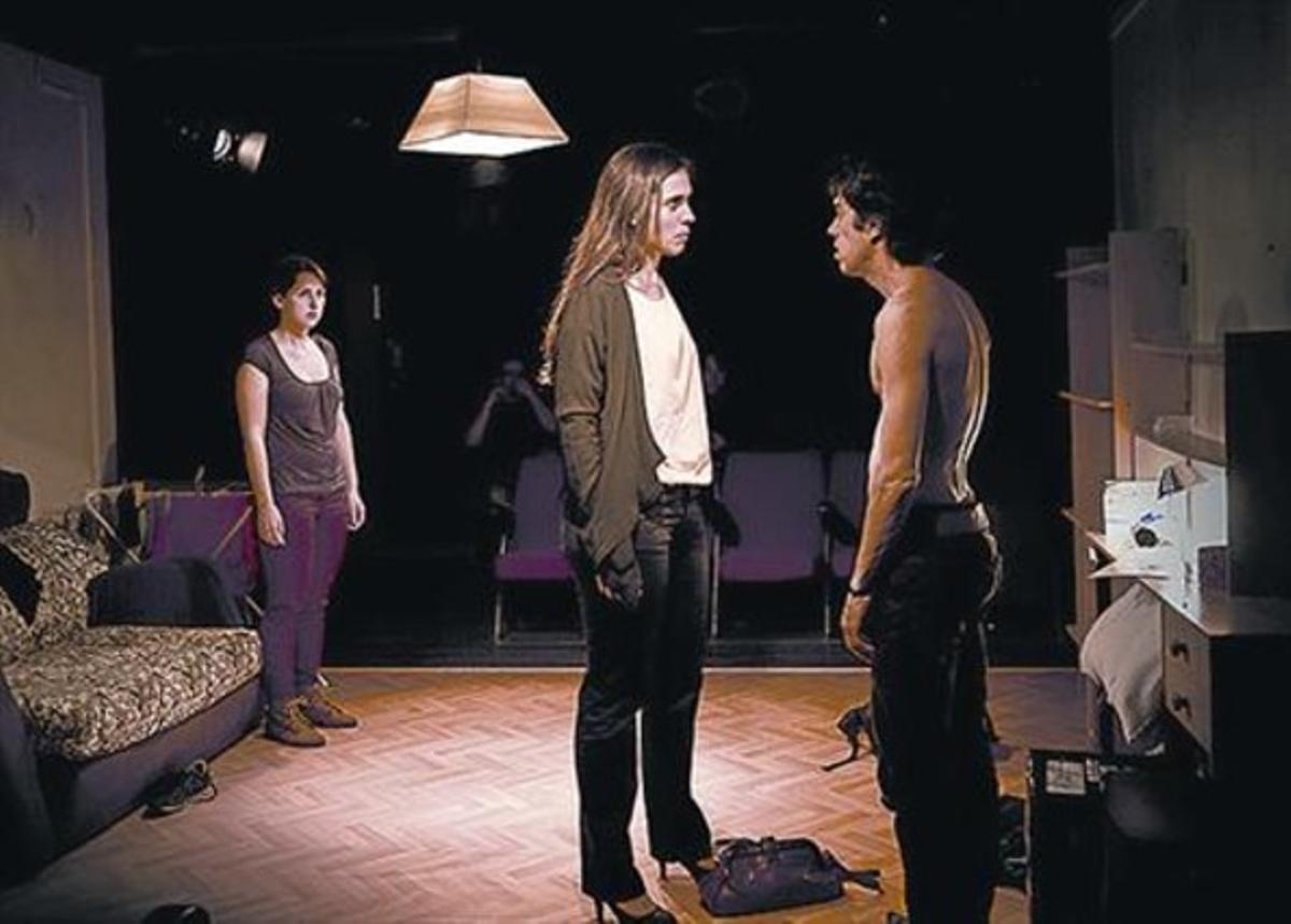 Un moment de ’La pols’, que estarà avui i dimarts 24 a La Villarroel.