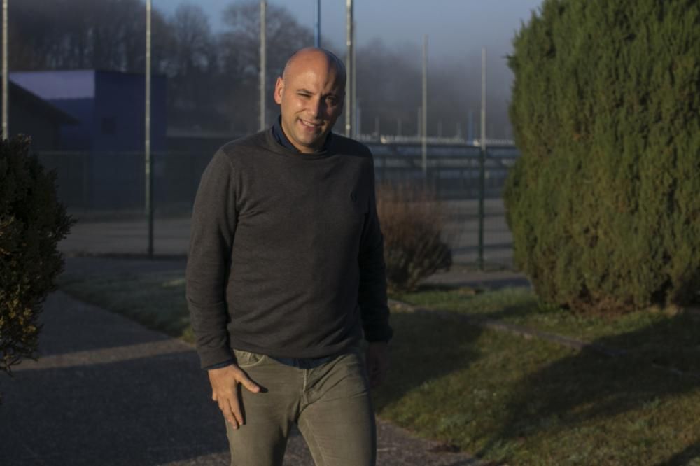 Primer entrenamiento y presentación de Cuco Ziganda en el Real Oviedo