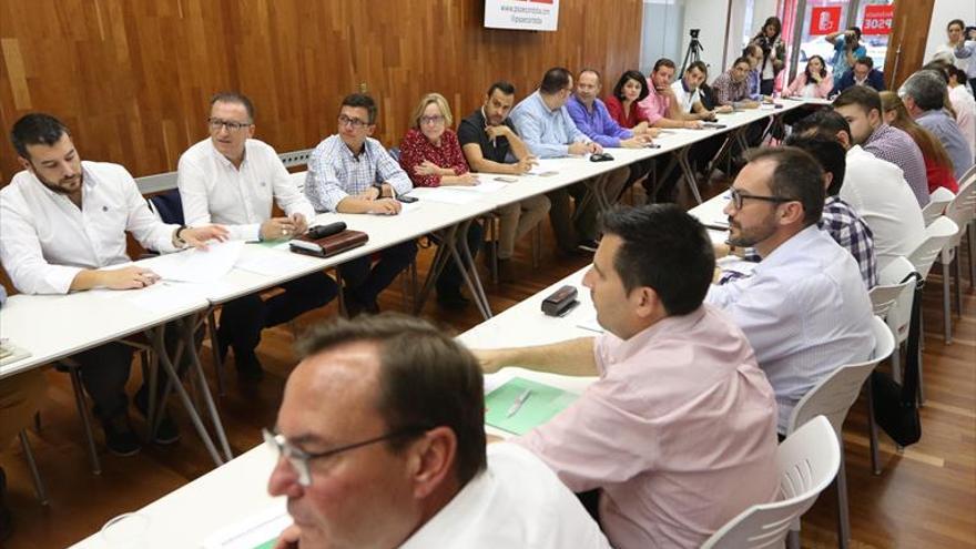 El PSOE renueva casi el 60% de los miembros de su ejecutiva provincial