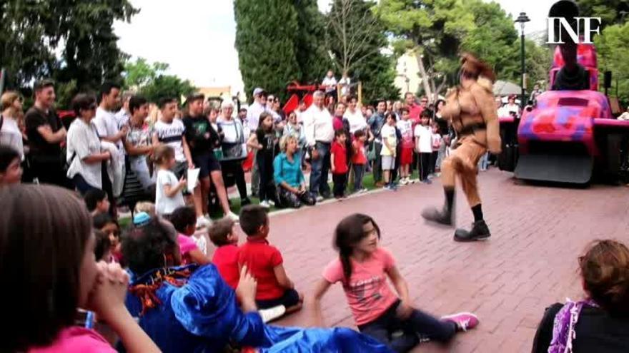 La Mostra de Teatre d'Alcoi toma la calle