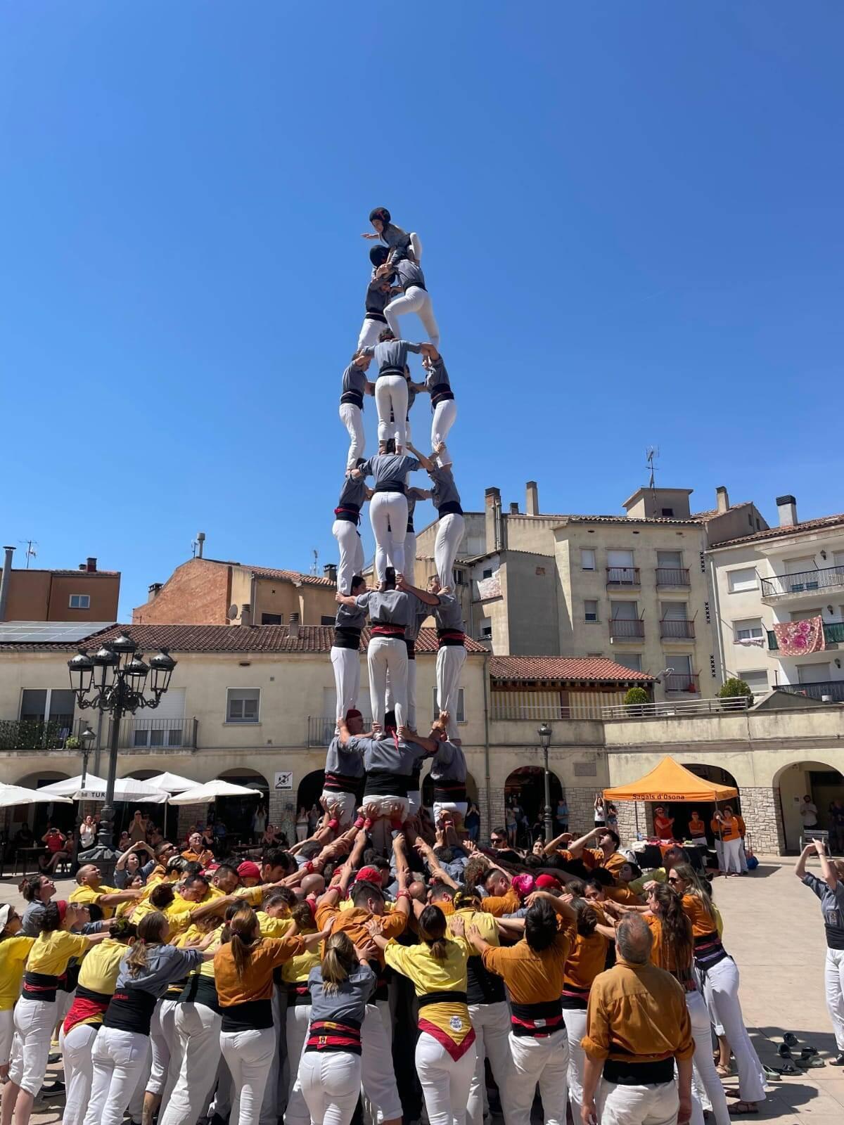 El quatre de vuit descarregat a Calaf per la colla castellera de Manresa