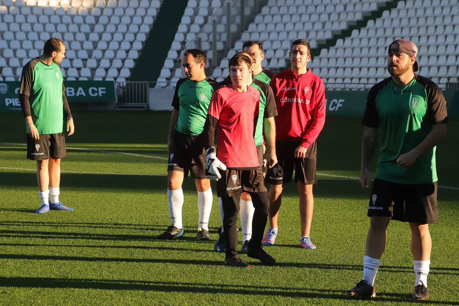 El Córdoba CF Genuine y su entrenamiento de Navidad, en imágenes