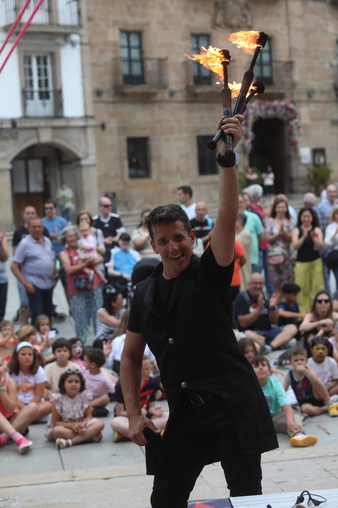 EN IMÁGENES: El comienzo del festival "AstuRisas"