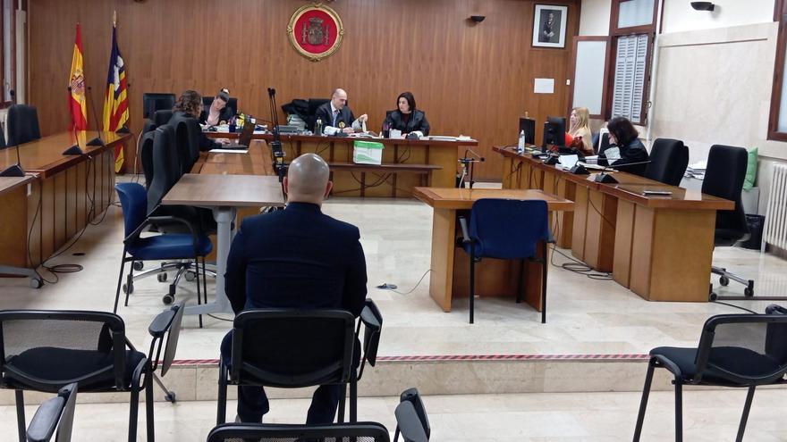 Una joven acusa a un médico de Mallorca de abusos sexuales