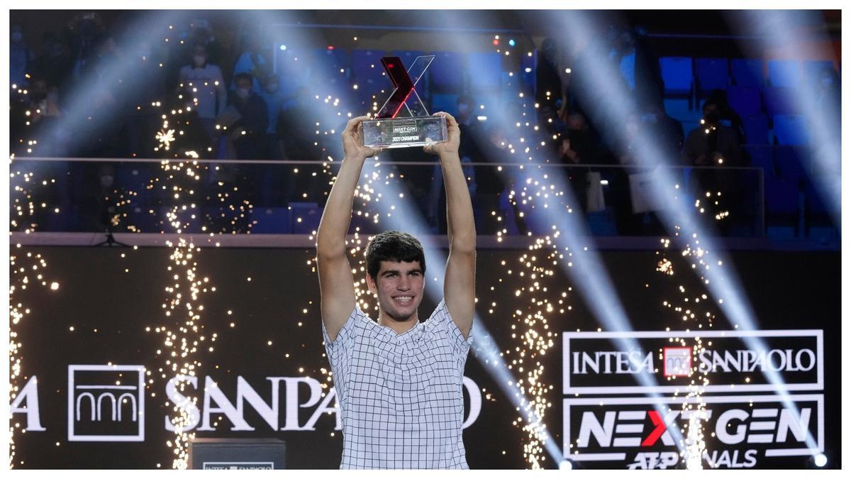 Carlos Alcaraz, tras proclamarse campeón de las Next Generation ATP Finals