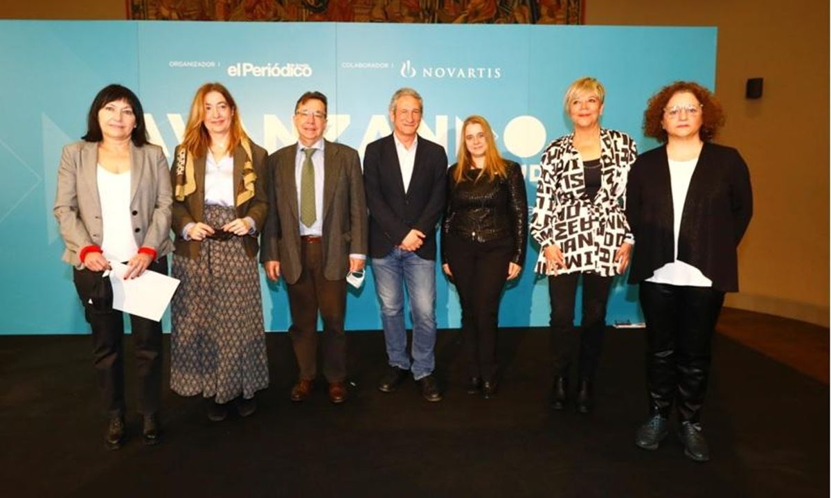 Expertos en esclerosis múltiples, profesionales sanitarios y pacientes, participantes en el foro de Prensa Ibérica.