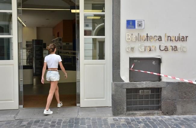 ESTUDIANTES BACHILLERATO PREPARANDO LA PAU