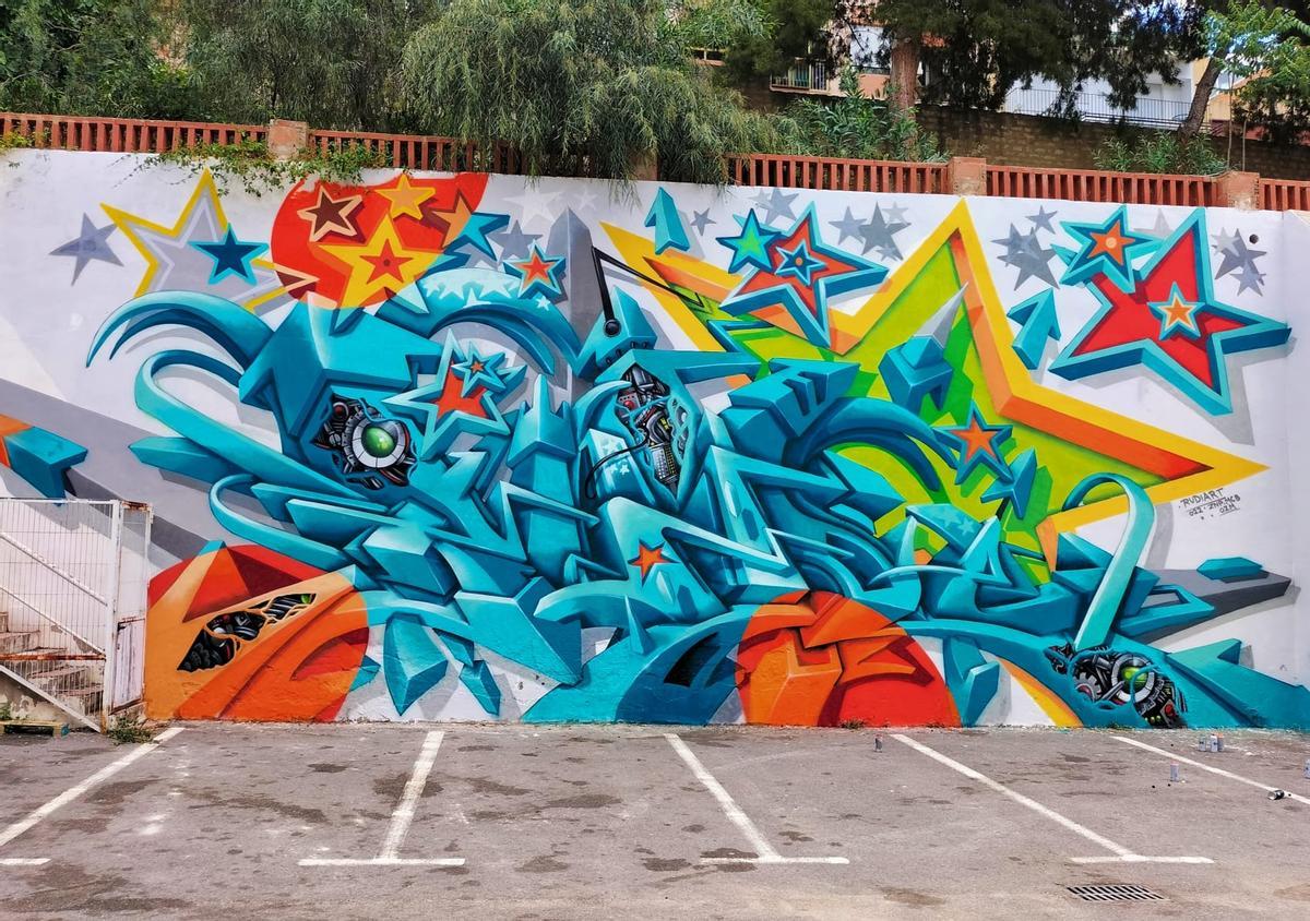 Mural realizado en la edición de 2022 por el grafitero Rudi en Las Cigarreras