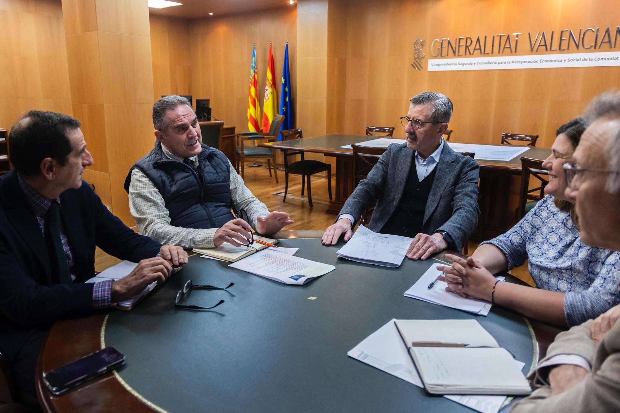 Primera reunión entre Gan Pampols y José María Ángel