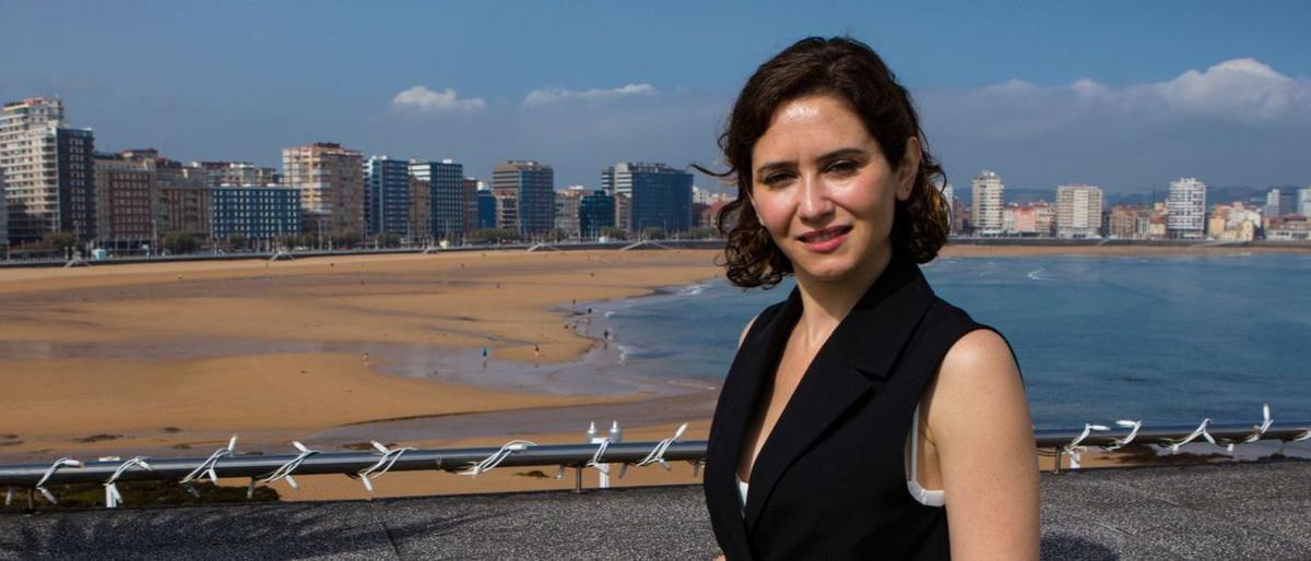 Isabel Díaz Ayuso: «Veig improbable que la llista més votada sigui la que governi» Isabel Díaz Ayuso: «Veig improbable que la llista més votada sigui la que governi»
